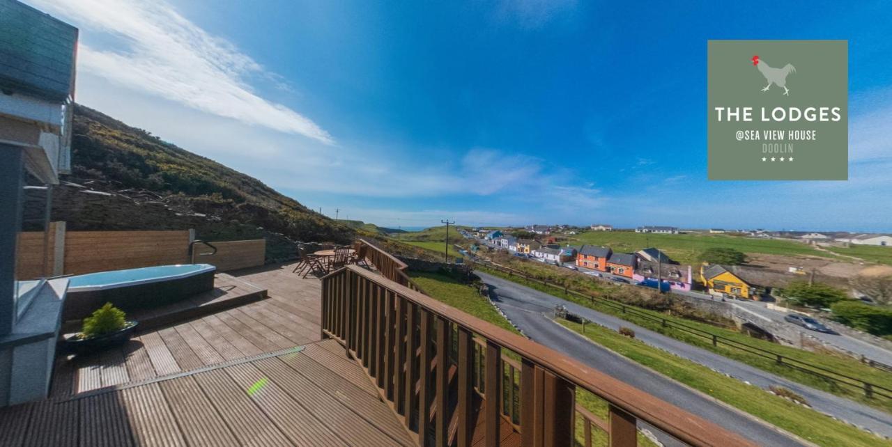 Luxury Lodges In Doolin Village With Hot Tubs Exterior photo